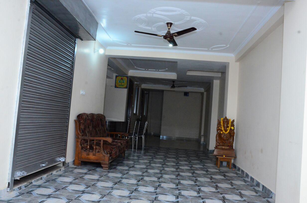 Hotel Ganga Vilas Colonelganj Екстериор снимка